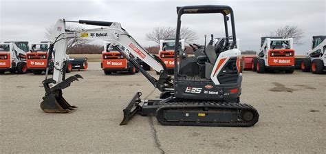 Used Excavators for sale in South Dakota, USA 